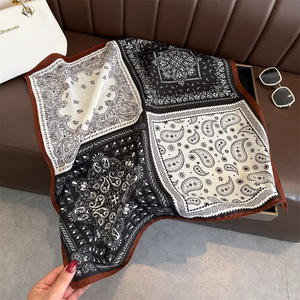 Écharpe en soie, cachemire naturel, polyester et laine, imprimée avec un motif de tête de cheval, de bonne qualité, AI-MICH - Product Image 2