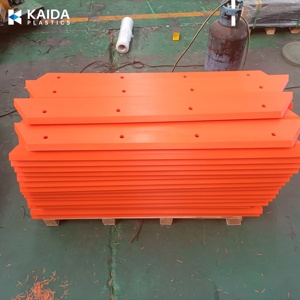 Coussinets d'aile marins UHMWPE Panneaux de protection latérale du port ou panneaux marins pour panneaux de pare-chocs de quai - Product Image 1