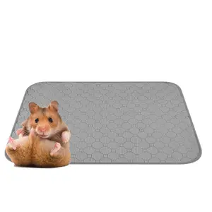 Famicheer BSCI pet pipi pad super absorbant literie imperméable lapin pubby rat cage literie cochon d'inde cage doublures
