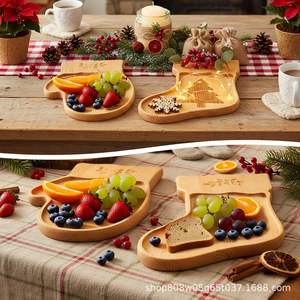 Plateau de Noël en bois massif, plateau décoratif pour desserts et fruits de fête, couleur naturelle, forme irrégulière - Product Image 3