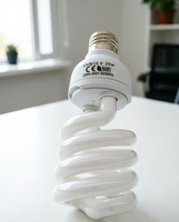 Lampe UVB de haute qualité 26W à économie d'énergie, utilisée pour compléter le calcium chez les reptiles