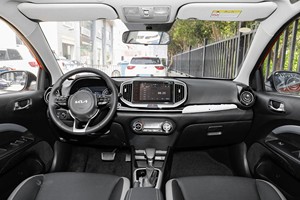 <span class=keywords><strong>Kia</strong></span> KX1 <span class=keywords><strong>Stonic</strong></span> d'occasion, modèle 2021, moteur essence atmosphérique 1.4L CVT, <span class=keywords><strong>SUV</strong></span> compact 5 places avec toit ouvrant simple - Product Image 5