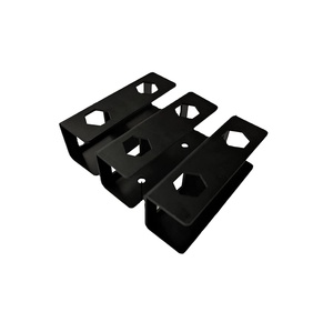 Soporte de estante de metal para debajo del <span class=keywords><strong>escritorio</strong></span> para computadora portátil, <span class=keywords><strong>Mac</strong></span> Mini, MacBook, teclado con silicona antiarañazos (negro) - Product Image 1