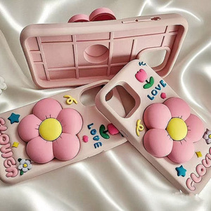 Cover per telefono in Silicone per telefono con bordo a forma di fiore, graziosa, a forma di fiore, Anti-goccia, per <span class=keywords><strong>iPhone</strong></span> 16 15 14, 12 11 - Product Image 4