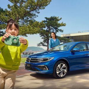 2025 BORA sedán automático 200TSI Turbo motor R16 neumático luz Interior Euro VI emisión estándar FWD Drive asientos de cuero izquierdo R16 - Product Image 4