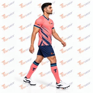 Ensemble de maillot de rugby pour homme Tiierwear, rose marine uni, col en V, manches courtes, évacuation de l'humidité, respirant, extensible dans quatre directions, athlétique - Product Image 4