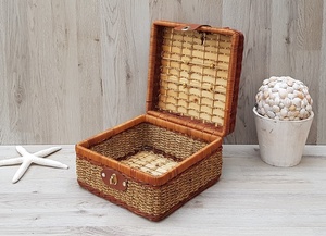 Wicker Rattan Custom Vintage <strong>Small</strong> Rurality <strong>Hamper</strong> With Lid and Handle Rectangular Woven Bamboo Picnic Basket - Product Image 2