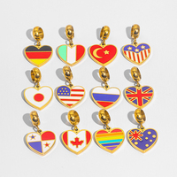 Pendentif Charme Drapeau Américain en Acier Inoxydable, Breloque Émaillée Patriotique, Ornement en Forme de Cœur, Pendentif Délicat Plaqué Or 18 carats