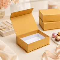Boîte cadeau rigide pliable de luxe personnalisée avec ruban et fermeture magnétique, boîte en carton pliable à plat pour vêtements et cosmétiques