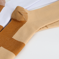 HWC-0143 # Chaussettes de compression en nylon pour le cyclisme, le fitness, le soutien des mollets, chaussettes de compression longues et élastiques pour la course à pied, chaussettes de yoga
