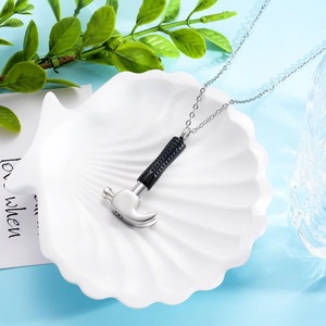 Collier urne en forme de clé à molette en acier inoxydable avec pendentif cœur pour cendres, bijou commémoratif pour homme, outil entonnoir - Product Image 5