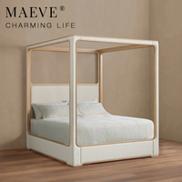 Lit plateforme à baldaquin en bois massif moderne pour chambre principale, design inspiré des hôtels de luxe
