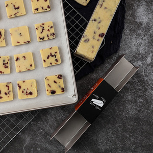 Moule à biscuits et gâteaux en métal en forme de U antiadhésif pour la maison, idéal pour la cuisson au four et la <span class=keywords><strong>d</strong></span>écoupe de pâtes à pain, outil de pâtisserie domestique. - Product Image 3