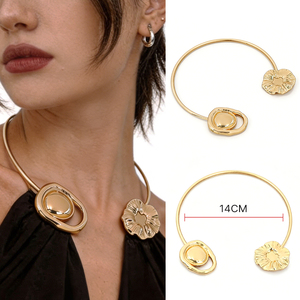 Conector de Hebilla Floral Dorado con Diseño de Hoja, Metalizado y Duradero - Product Image 3