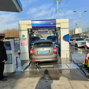 Machine de lavage de voitures en tunnel entièrement automatique, facile à utiliser, économe en énergie, nettoyage rapide - Product Image 1