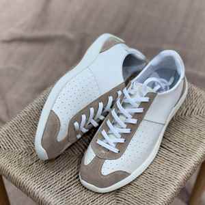 Nouvelles Chaussures Homme Rétro Polyvalentes pour le Bureau et la Carrière, Légères, Antidérapantes, à Lacets, en Cuir Véritable Patchwork, Confortables et Respirantes, Printemps/Été - Product Image 1