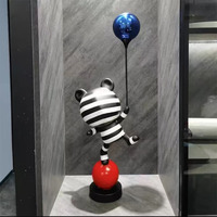 Sculpture en résine d'ours rayé noir et blanc, artisanat populaire en fibre de verre pour la décoration intérieure, statues