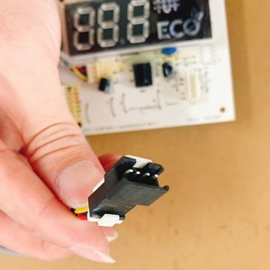 บอร์ดรับสัญญาณเครื่องปรับอากาศมีเดีย รุ่น N1Y-QA400A2 1P 1.5P แผงวงจรแสดงผลแบบติดผนัง - Product Image 2