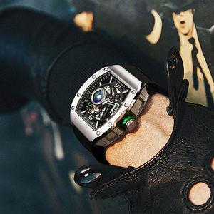 Montre mécanique de luxe CARNIVAL Tonneau avec bracelet en caoutchouc et cadran à aiguilles pour homme 42x49mm en acier inoxydable, style professionnel et tendance - Product Image 6