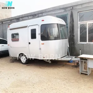 QD New Born China produzione professionale Rv Camper Caravan Trcuks con rimorchio da viaggio per roulotte da campeggio integrato