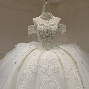 Vestido de Novia XX67 Royal Modern Sweetheart, con Encaje Floral y Cristales, Estilo Princesa, Largo hasta el Suelo, con Escote - Product Image 5