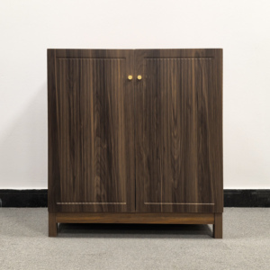 Mid Century Panel moderno Aparador de madera Gabinete Puerta estriada Acento Buffet Credenza Consola Mesa para el hogar o muebles de hotel - Product Image 2