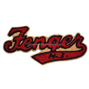 Toppe Ricamate Personalizzate per Abbigliamento Sportivo - Disegni di Calcio, Basket, Football, Forme Floreali e Alfabetiche, 3D in Ciniglia, Termoadesive/Cucibili - Product Image 6