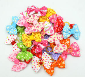 Groothandel Huisdierenkleding Accessoires Verzorgingsaccessoire Bloemenhonden Prints Hondenhaarstrik Knoop Met Elastiekjes - Product Image 2