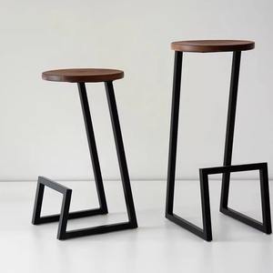 Креативный барный стул в скандинавском стиле, легкий люкс, кованое железо, кожаная обивка, высокое сиденье, для отеля, столовой, спальни - Product Image 2