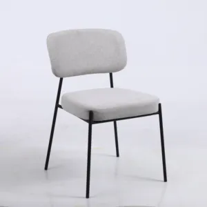 Удобный современный обеденный стул Sit Feel с металлической рамой