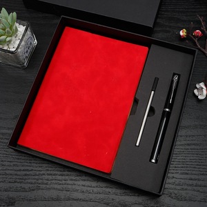 Carnet de notes A5 personnalisé IStapromo avec couverture rigide, 100 feuilles, pour la couture, la planification et la gestion des tâches, idéal pour l'école, avec stylo inclus - Product Image 1