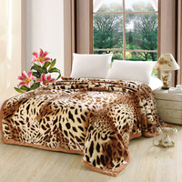 Nouvelle conception de couverture en raschel, douce et confortable, en peluche de mouton, jetés moelleux pour canapé, voyage, lit, chaud pour toute la pièce, motif uni - Joyeux festival