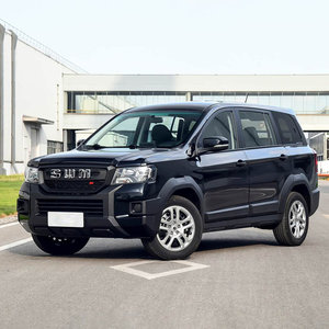 SUV familial SWM G03F 1.5L manuel 7 places avec toit ouvrant, essence - Product Image 1