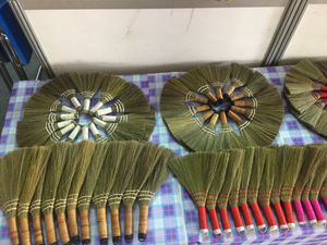 High Quality Small Grass Brooms Dustpans, Eco Friendly - Product Image 2