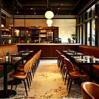 Ensemble de mobilier commercial Ron Group pour café-restaurant : table carrée en marbre et banquette en cuir à dossier haut