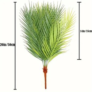 Ramo de Hojas de Palma Artificiales de 20 Pulgadas/50 cm, Decoración de Palma Areca de Plástico Verde para el Hogar y el Jardín - Product Image 1