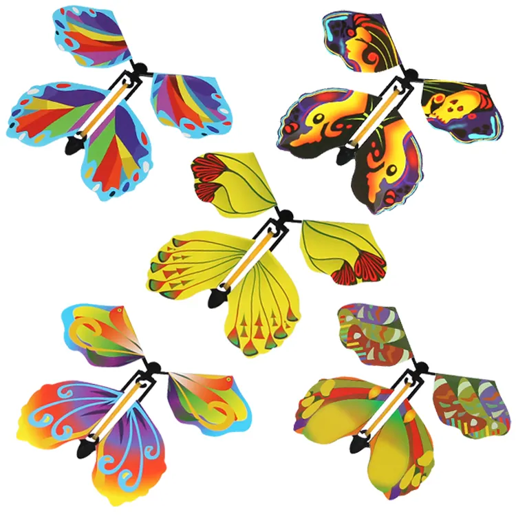 Magic Flying Butterfly Überraschung Wind Up Butterfly im Buch Gummiband Powered Magic Fairy Flying Toy