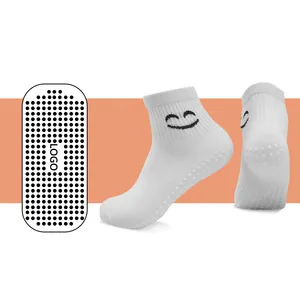 Chaussettes personnalisées toute la longueur de la cheville toute la saison, chaussettes athlétiques universelles à motif antidérapant, chaussettes en coton absorbant la sueur