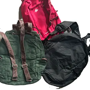 mochila usada sacolas escolares de segunda mão a granel roupas de segunda mão fardos