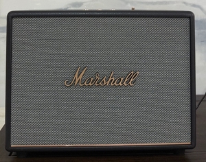 ลำโพง Marshall Woburn III สำหรับใช้ในบ้าน พร้อมระบบควบคุมเสียงเบสและเสียงแหลมที่ทรงพลัง |   ปลั๊กไฟแบบเสียบปลั๊ก |   เครื่องเล่นแผ่นเสียงที่ใช้งานร่วมกันได้ |   35มม. - Product Image 2