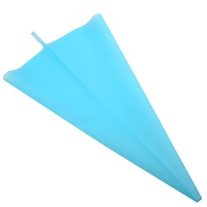 ชุดหัวบีบเค้กสแตนเลสพร้อมหัวฉีด 6 แบบ อุปกรณ์ตกแต่งเค้ก คัพเค้ก และขนมอบ อุปกรณ์ทำเค้กที่จำเป็น - Product Image 3