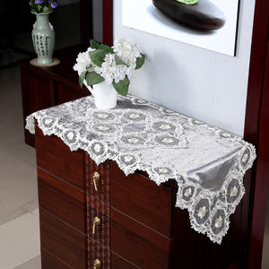 <span class=keywords><strong>Caminos</strong></span> <span class=keywords><strong>de</strong></span> <span class=keywords><strong>mesa</strong></span> <span class=keywords><strong>de</strong></span> Navidad <span class=keywords><strong>de</strong></span> Organza Floral Jacquard, adorno <span class=keywords><strong>de</strong></span> <span class=keywords><strong>mesa</strong></span> <span class=keywords><strong>de</strong></span> comedor <span class=keywords><strong>de</strong></span> terciopelo plateado, tapiz rojo, comedor elegante <span class=keywords><strong>de</strong></span> terciopelo plateado - Product Image 6