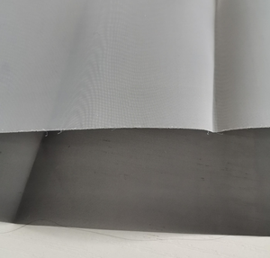 Rouleau de <span class=keywords><strong>moustiquaire</strong></span> en fibre de verre, haute visibilité et durable, facile à réparer ou à remplacer soi-même, pour fenêtres et portes. - Product Image 4