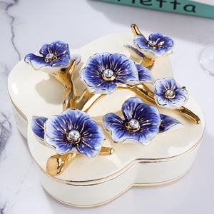 Plateau de fruits secs bonbons, grille divisée avec couvercle boîte à Snack 1 pièce, Style européen - Product Image 1