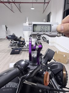 Accessoires de moto, miroirs de style performance, rétroviseurs CNC avec aspect carbone fin, universels pour <span class=keywords><strong>Harley</strong></span> <span class=keywords><strong>Davidson</strong></span> - Product Image 5