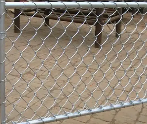 An isolation net for a variety of uses Chain Link Fences