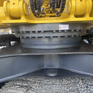 Excavatrice Komatsu PC350 d'occasion, poids opérationnel de 35 tonnes, modèle 2022, composants principaux : moteur, boîte de vitesses, pompe, prix bas, à vendre - Product Image 6