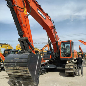 Excavatrice d'occasion DX340LC Modèle 2023 Pompe Moteur 34 Tonnes Cabine Confortable Vidéo Disponible Faible Kilométrage - Product Image 6