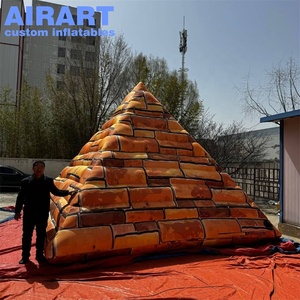 Meraviglia Antica per Decorazioni Eventi: Gigantesca Piramide Egizia Gonfiabile, Pallone Gonfiabile Personalizzato a Forma di Piramide - Product Image 1