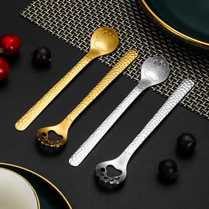 ช้อนรูปอุ้งเท้าแมวแบบตอกลาย ทำจากสแตนเลส 304 ช้อนกลวงสำหรับของหวานและกาแฟ ใช้ซ้ำได้ ดีไซน์การ์ตูน - Product Image 2